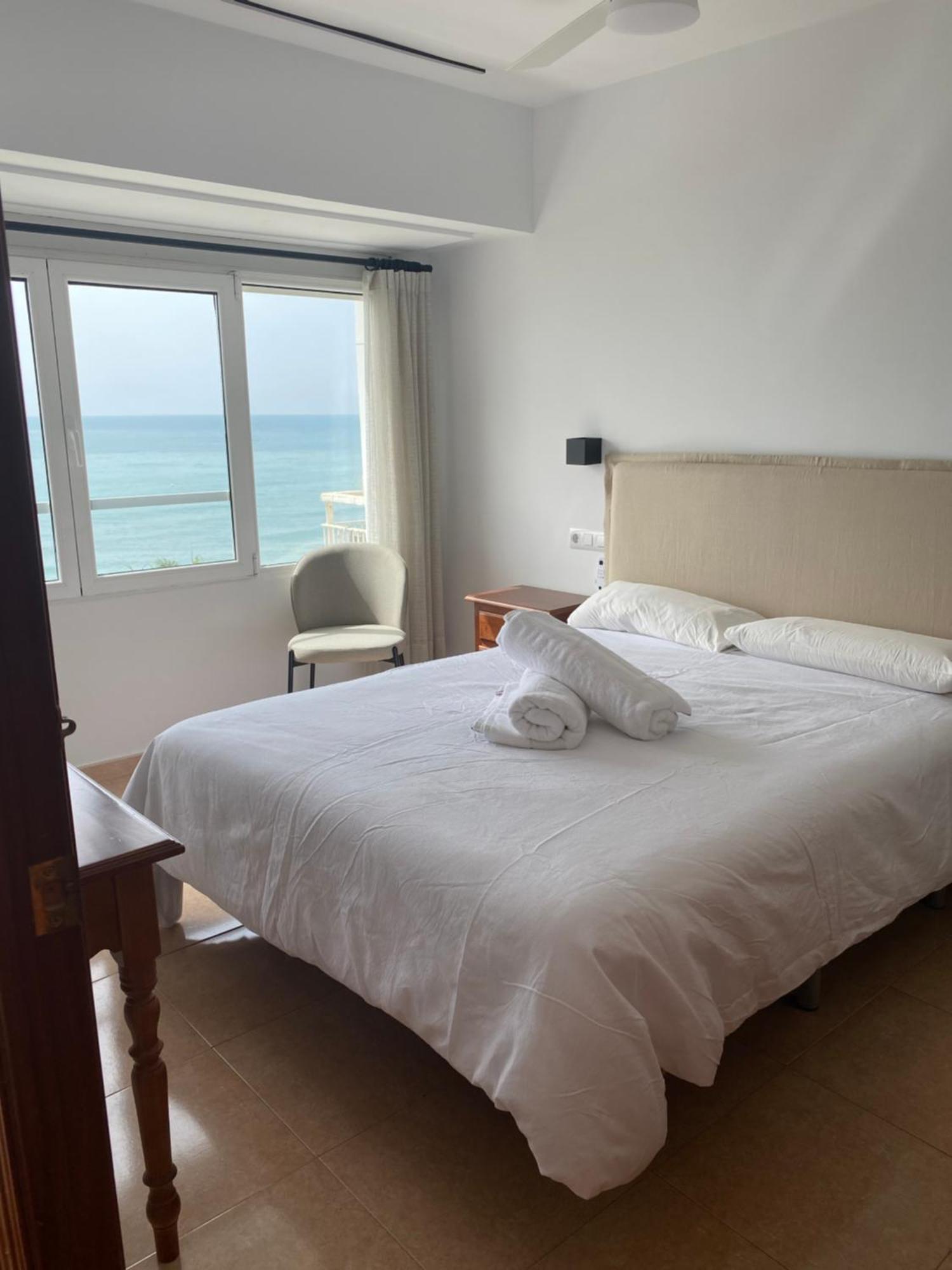 Apartamento Con Terraza Vista Al Mar Malagueta マラガ エクステリア 写真